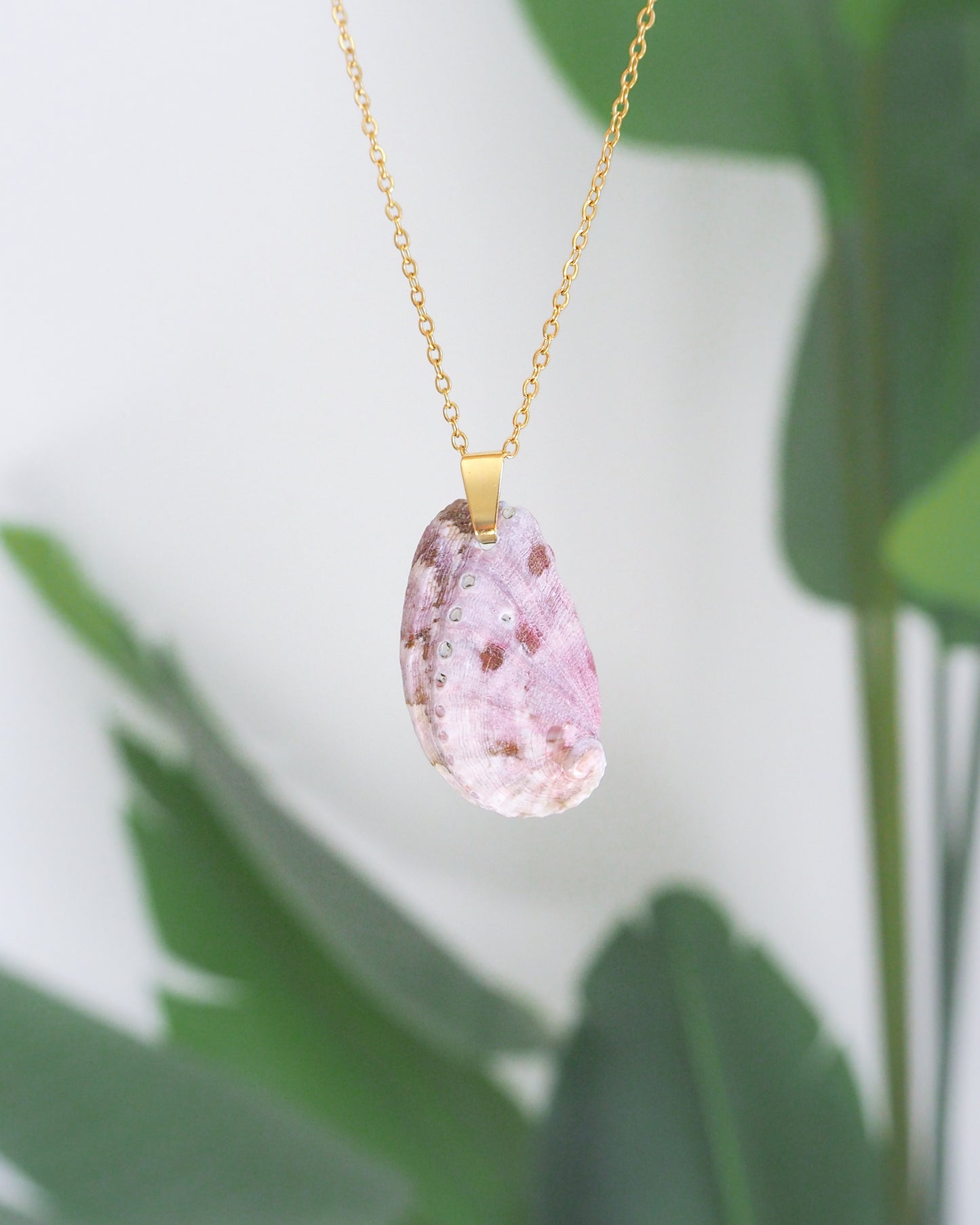 Soft Lilac Abalone Shell Gold Necklace front view