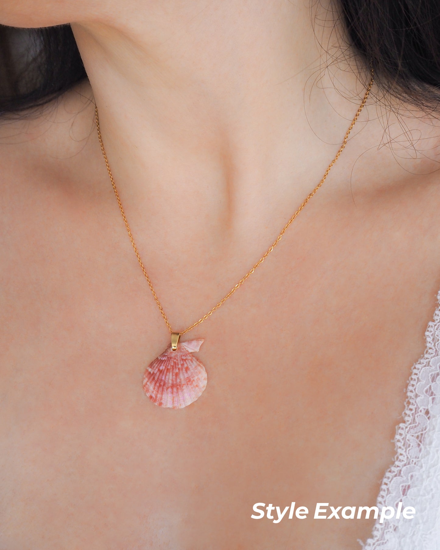 SEASHELL NECKLACE ~ Gold Pink Scallop Shell II