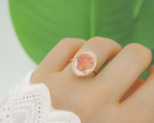 SEASHELL RING ~ Tiny Coral Scallop Shell