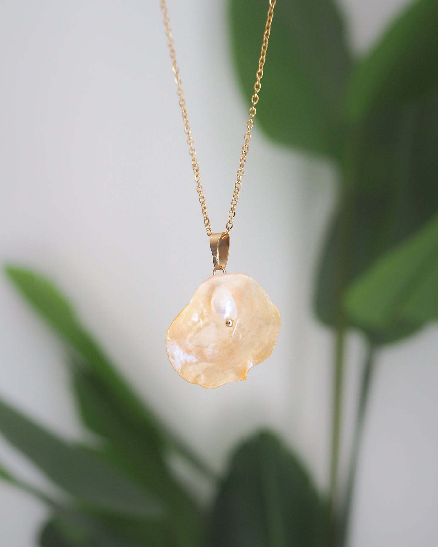 Soft Yellow Jingle Shell VI Gold Necklace, Mother of Pearl Pendant
