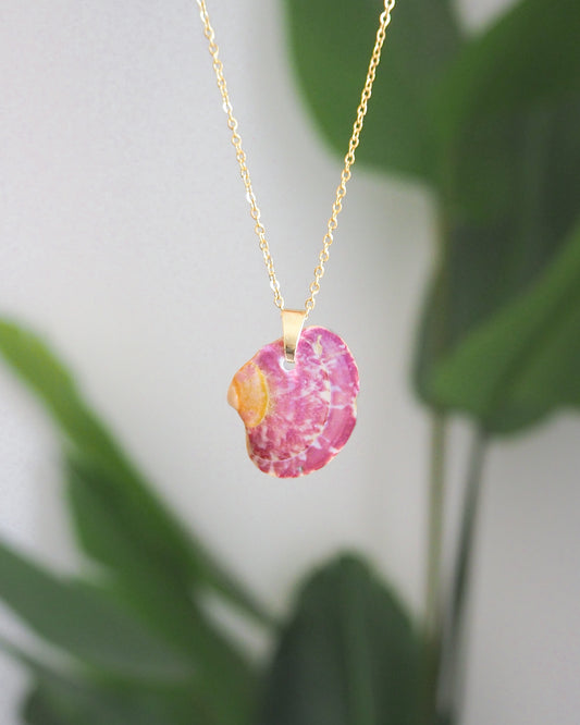 Front view of Magenta Pink Venus Shell Gold Necklace from Portugal, seabylou ocean inspired jewelry, real shell necklace