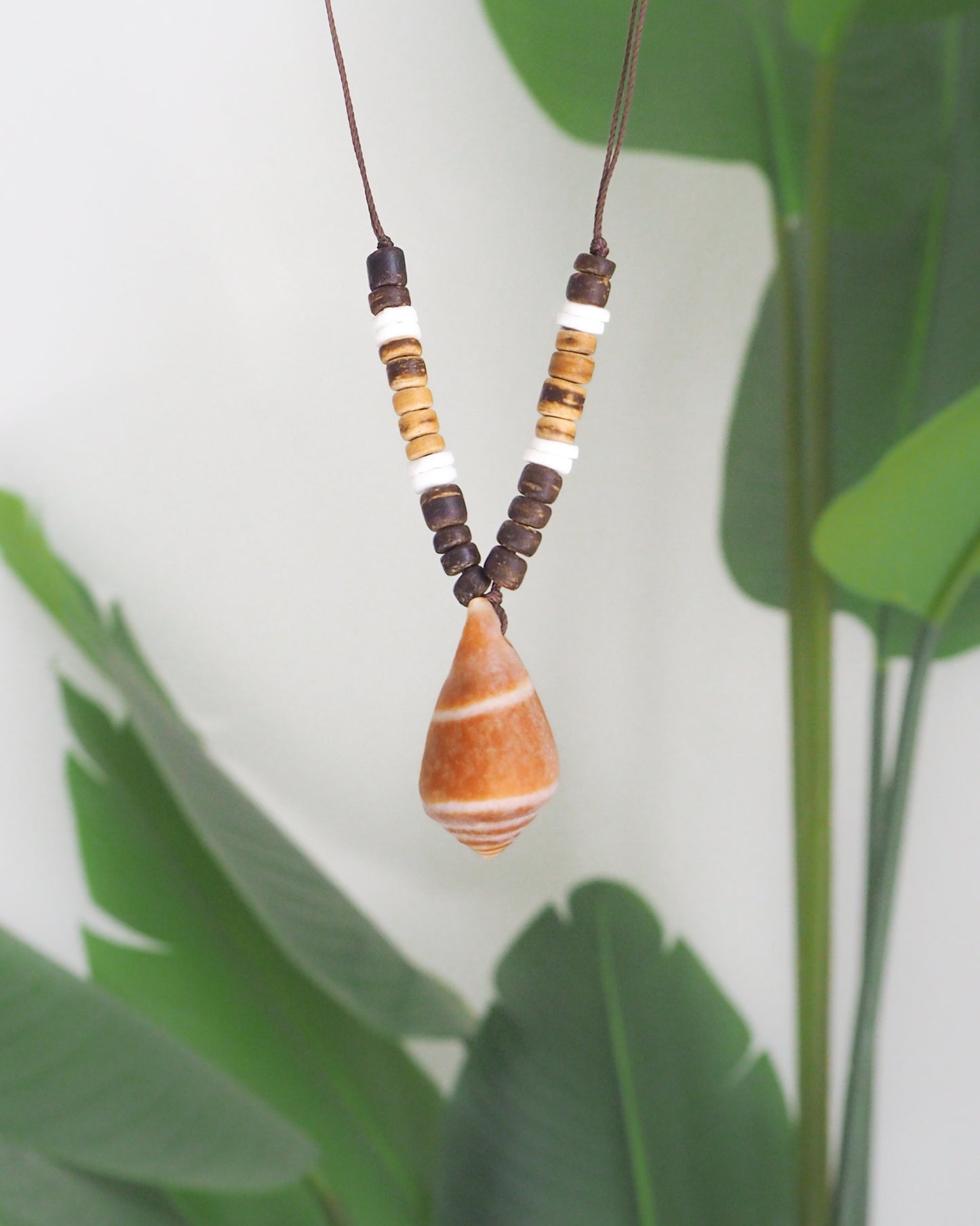 CONE SHELL - Coconut Wood Surf Necklace