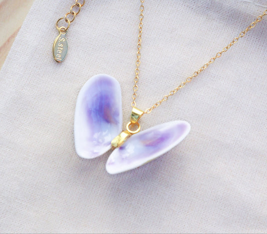 Lovely Donax Shell Necklace IX on display, Gold Necklace with Purple Coquina Shells from Portugal on display