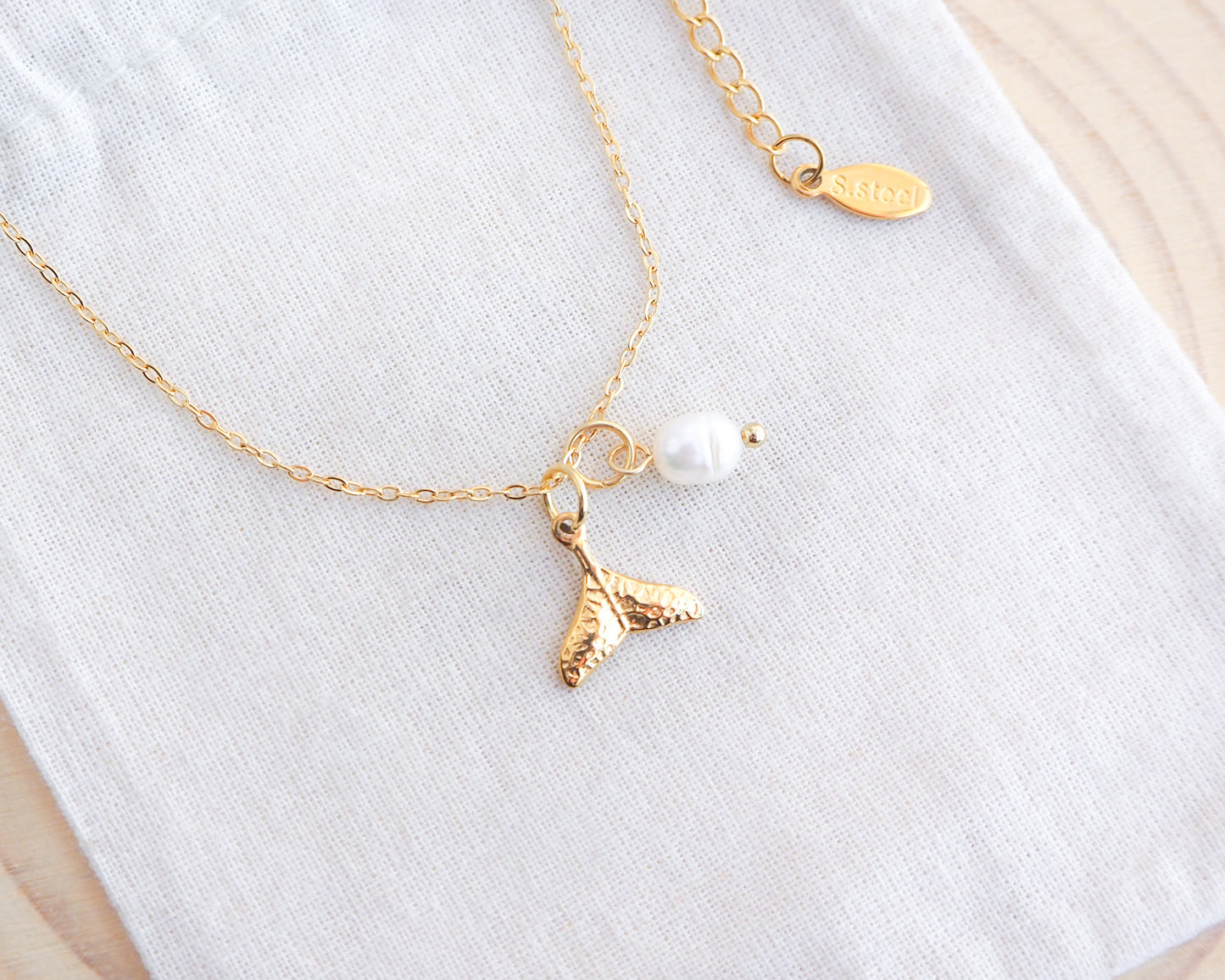 Gold Whale Tail Pearl Necklace