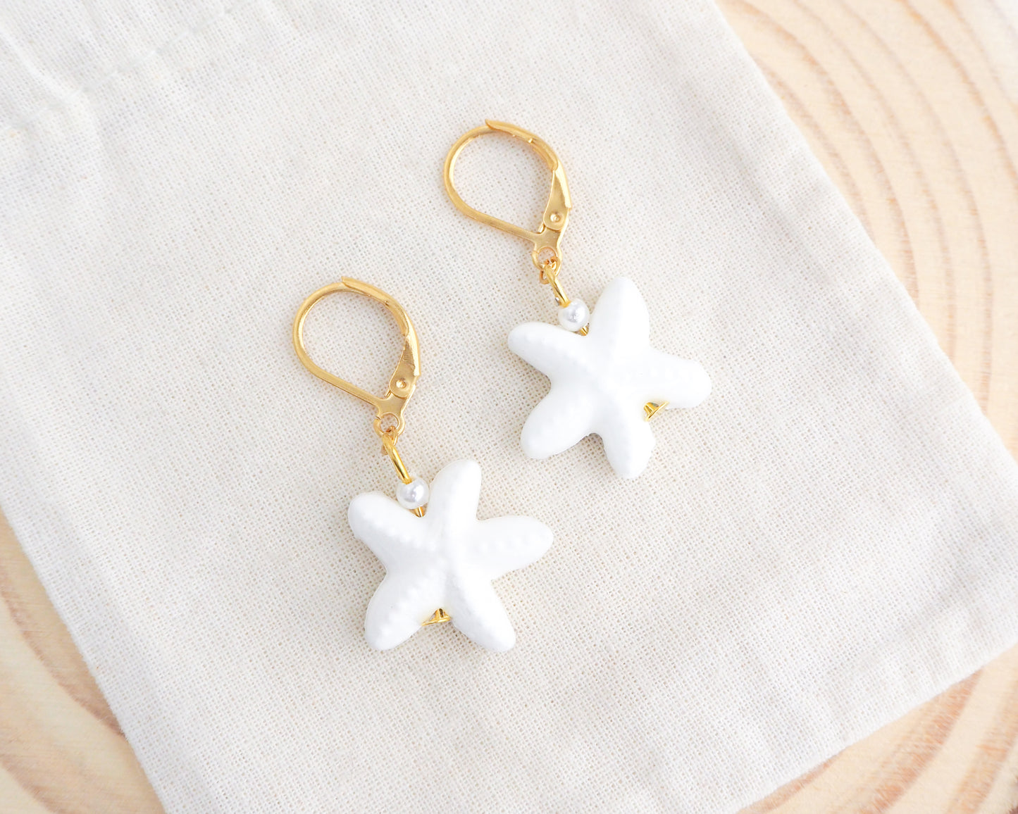 White Starfish Gold Earrings made of Ceramic