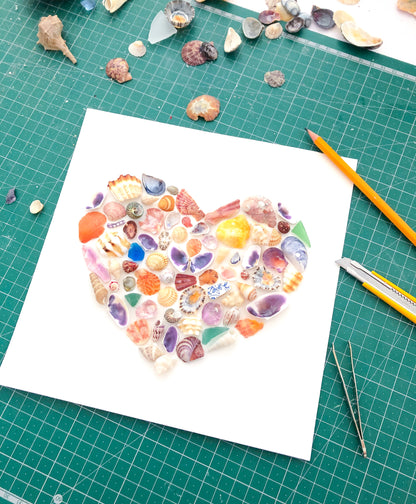 Making of Rainbow Seashell Heart Artwork with colorful shell handpicked from Portugal. Coastal Home Wall Decor, Shell Wall Art, Handmade Shell Artwork, Cute Coastal Nursery Decoration 