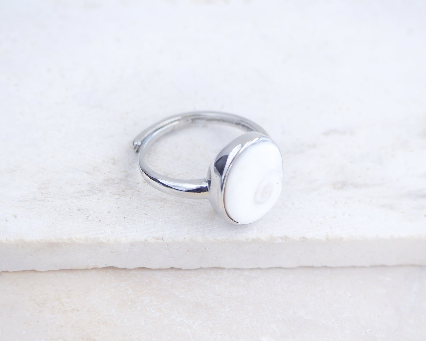 Side view of Eye of Saint Lucia 925 Sterling Silver Ring on stone 