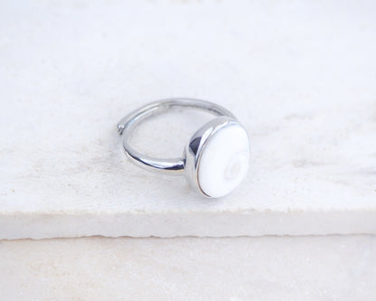 Side view of Eye of Saint Lucia 925 Sterling Silver Ring on stone 