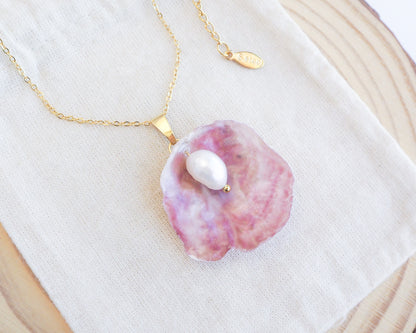 Fuchsia Pink Pearl Shell Necklace V displayed, Gold Pearly Pink Oyster Shell Necklace, Fuchsia Pink Pearly Shell handpicked from Portugal, Sea by Lou, Mother of Pearl Shell Portugal 