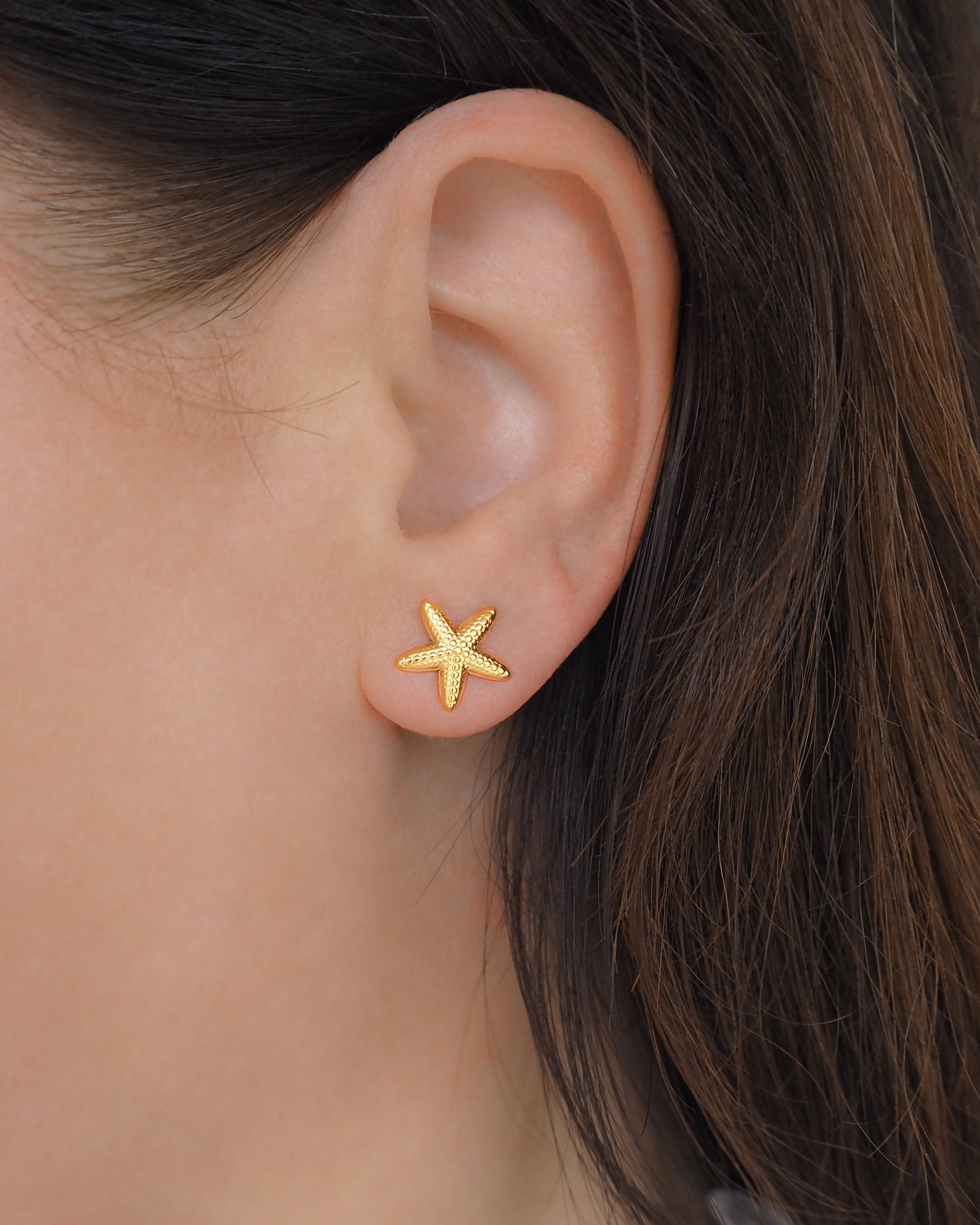 Gold Sea Star Stud Earrings seen on White Lotus season 3 Piper, Starfish earrings