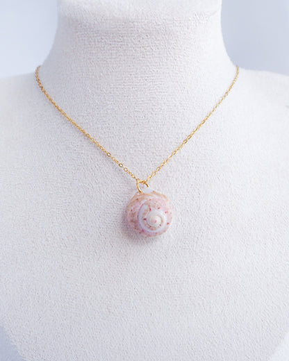 Mannequin neck display with Soft Pink White Magus Top Shell Gold Necklace