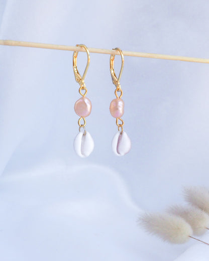 Front view of Gold Tiny Cowrie Seashell Wedding Earrings with Rose Freshwater Pearl, Trendy Shell Beach Shell Drop Earrings