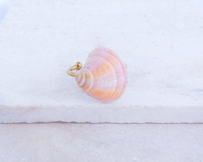 Orange Pink Venus Shell Gold Ring 