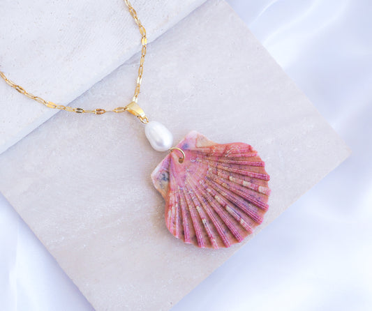 Pink Scallop Shell Pearl Necklace, Gold Necklace with Great Scallop Shell and Freshwater Pearl on display