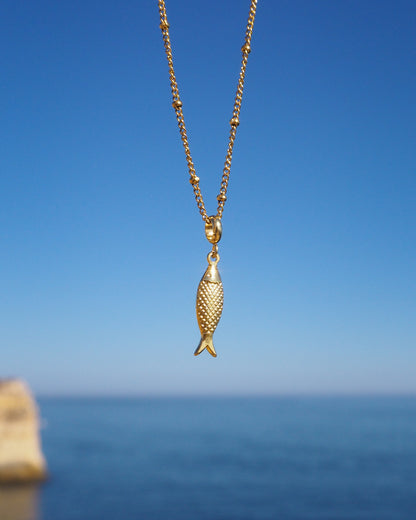 SARDINE FISH NECKLACE ~ Gold