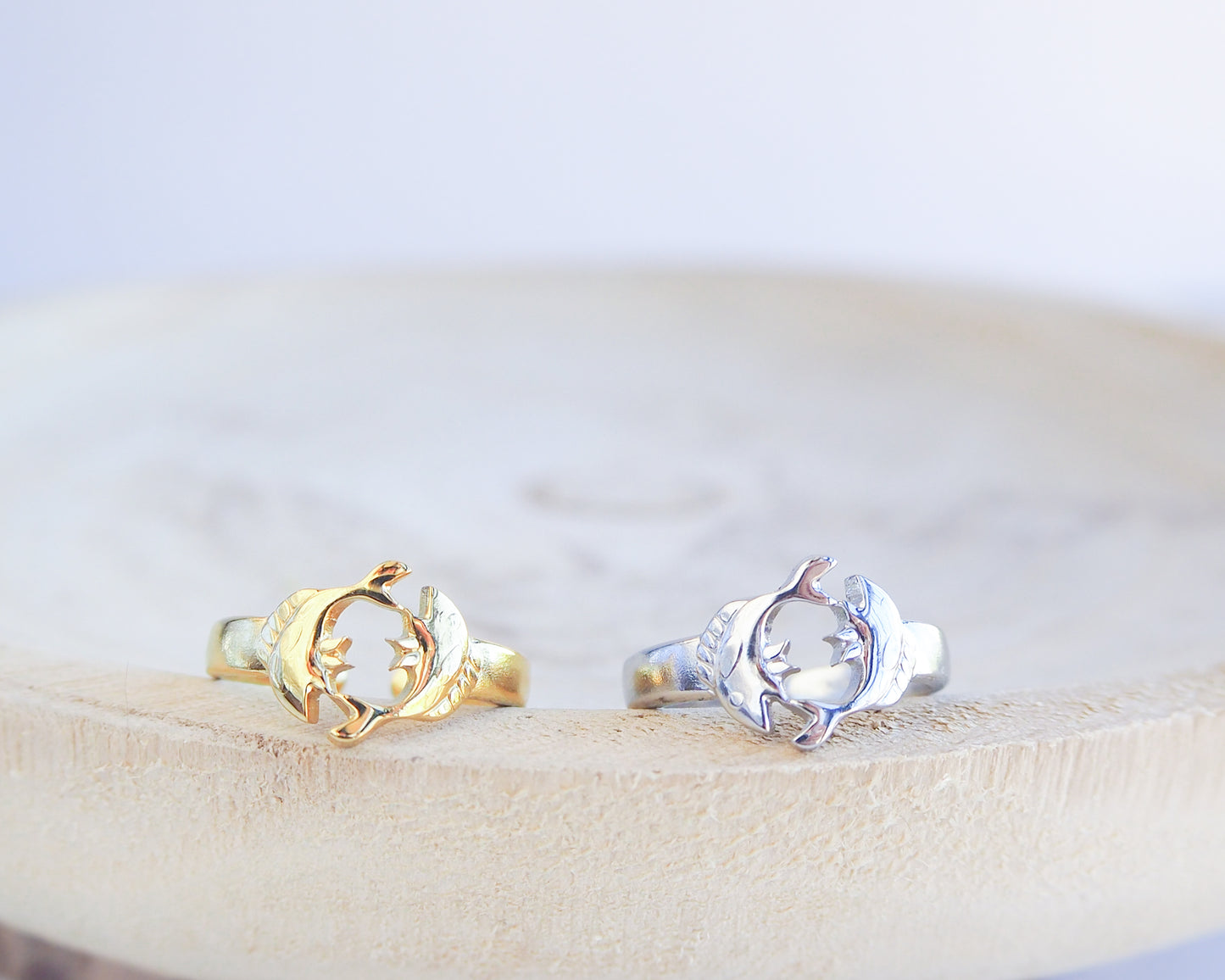 PISCES FISH Ring ~ Gold or Silver