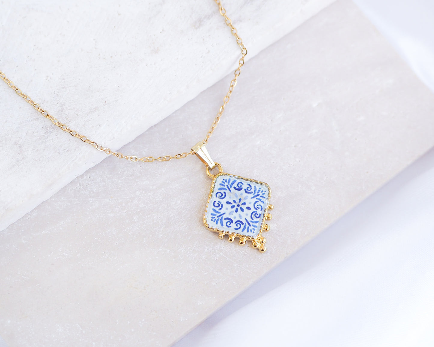PORTUGUESE TILE NECKLACE - Mosaic