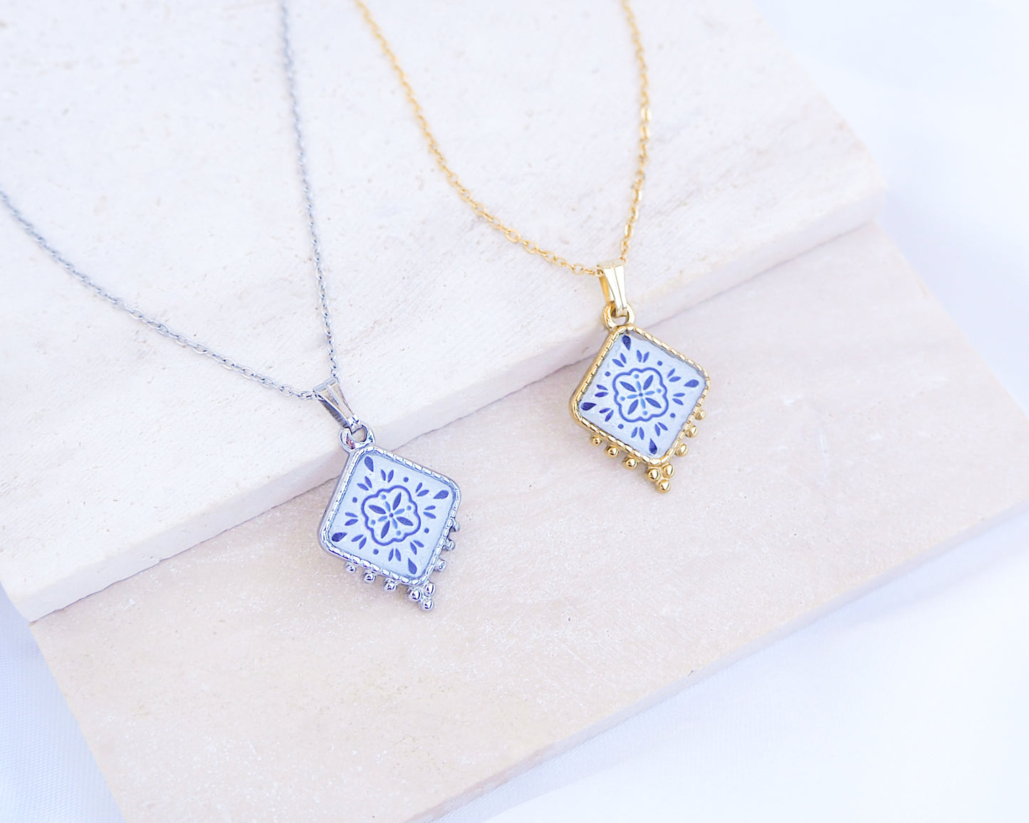 PORTUGUESE TILE NECKLACE - Blue Blossom