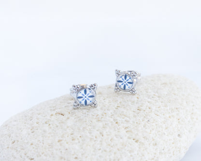 PORTUGUESE STUD EARRINGS - Gold or Silver