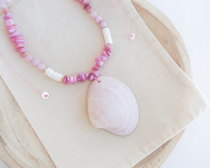 BIG CLAM SHELL NECKLACE ~ Soft Pink Stones, Rose Quartz and White Shell Beads