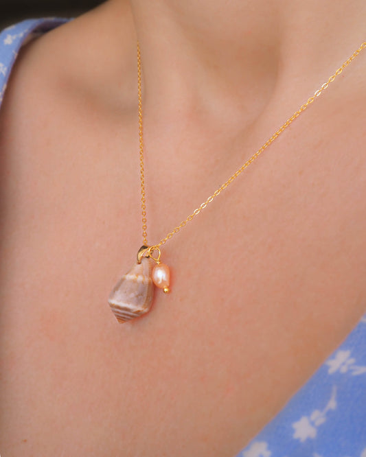 GOLD CONE SHELL PEARL NECKLACE ~ Orange Pearl