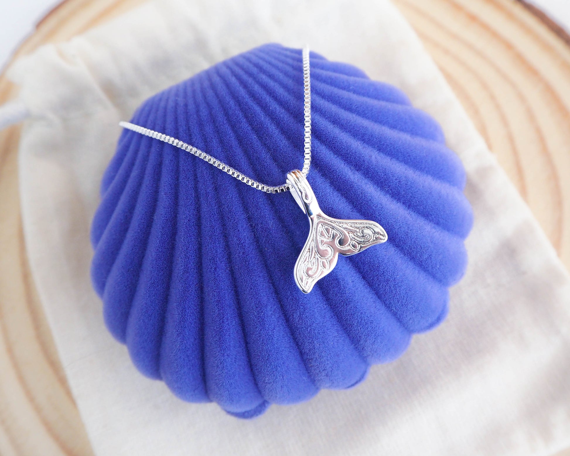 925 Silver Necklace with Whale Tail Pendant - Ocean-Inspired Jewelry