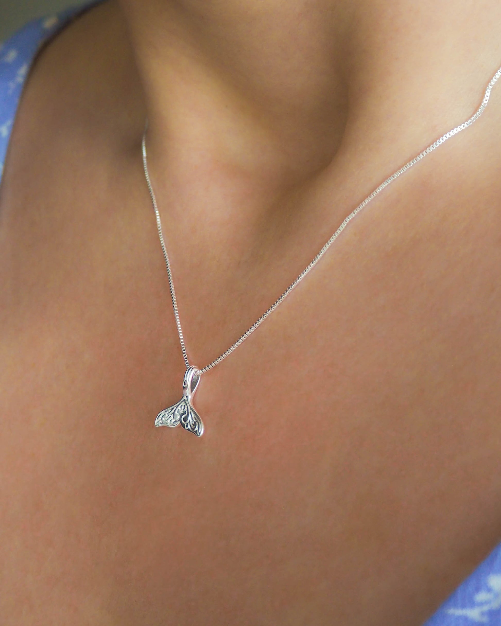 Model wearing 925 Silver Necklace with Whale Tail Pendant - Ocean-Inspired Jewelry