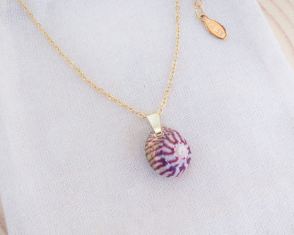 Striped Top Shell Necklace, Bordeaux red shell from portugal side view