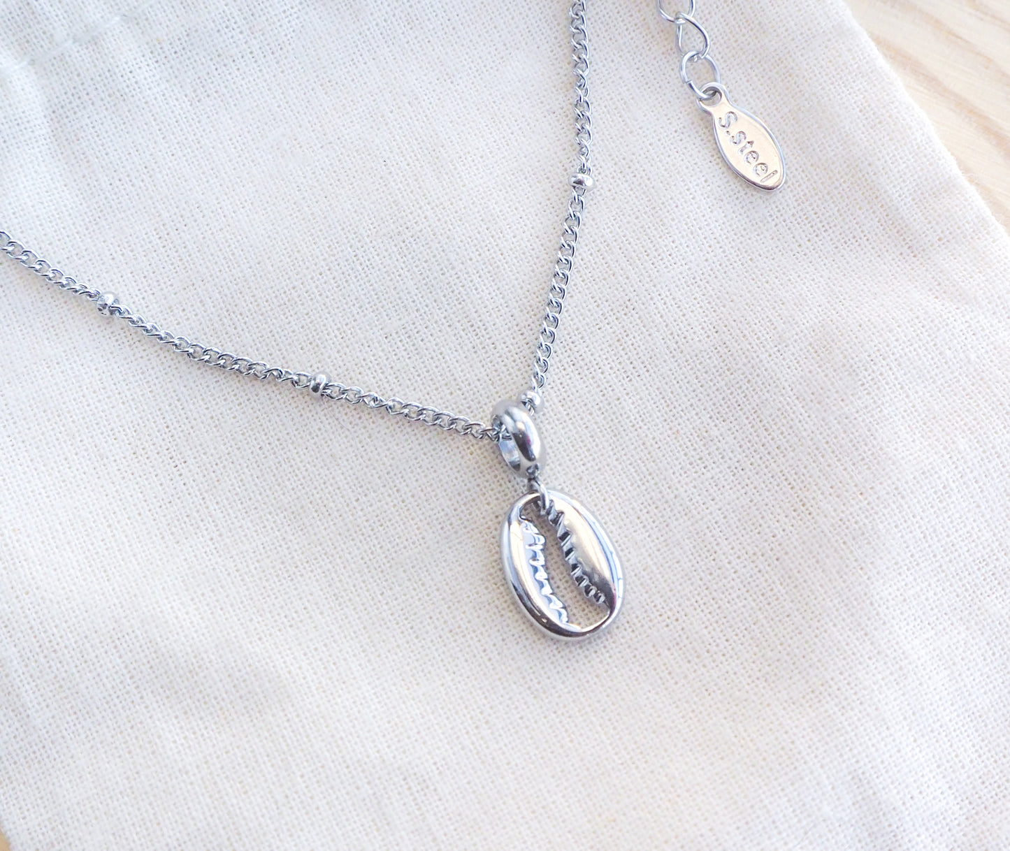 COWRIE NECKLACE - Gold or Silver