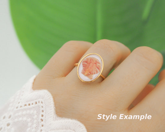SEASHELL RING ~ Tiny Coral Scallop Shell II