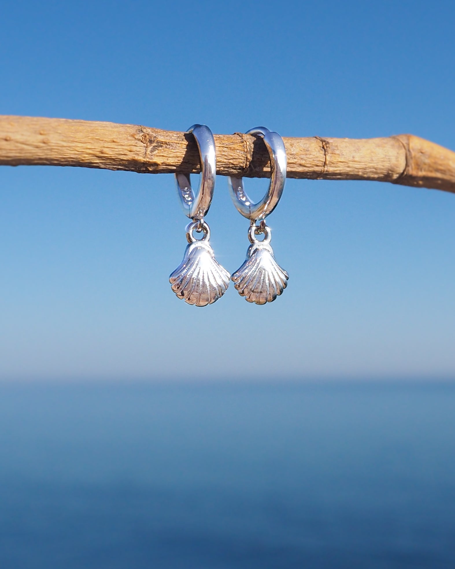 Silver Tiny Seashell Huggie Earrings, 14k gold vermeil or 925 Sterling Silver, Dainty Tiny Scallop Shell Pendant Hoop Earrings, Sea by Lou jewelry, Minimalistic Coastal Jewelry